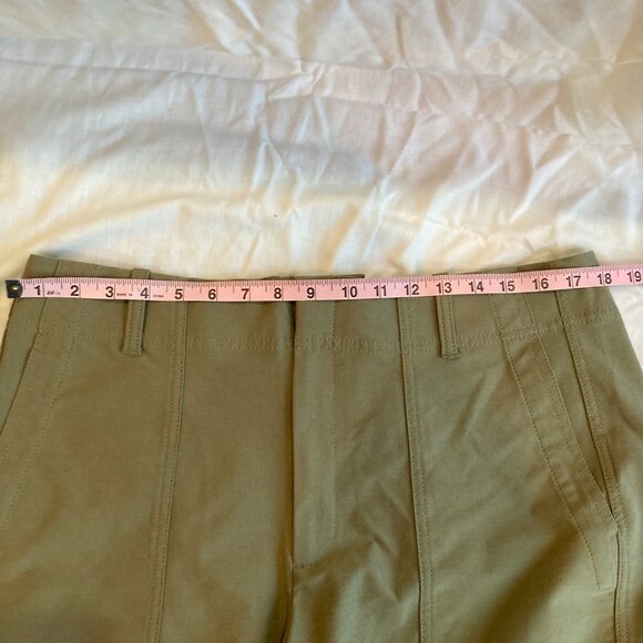 NWOT - Athleta Skyline Pant Olive Size 16 (runs small) - Picture 5 of 8